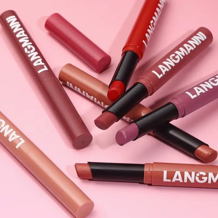 Nouveau rouge à lèvres mat nu imperméable longue durée Rotation bâtons