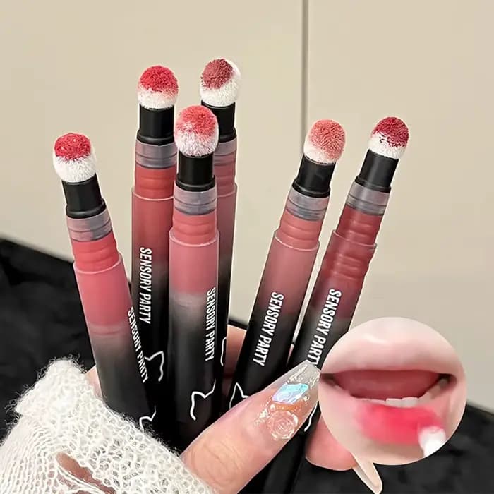 Rouge à lèvres liquide velours mat doux