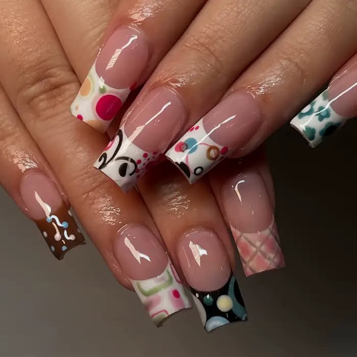 24 pièces doux Cool Style français faux ongles vague Point fleur conceptions épicé fille presse sur