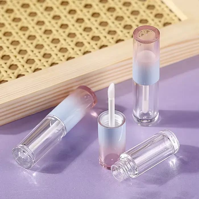 Bouteille de glaçage à lèvres dégradé rose bleu
